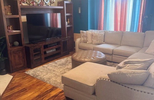 Midwest City House | Charming 3-bedroom house with AC, WiFi in delightful Midwest City
