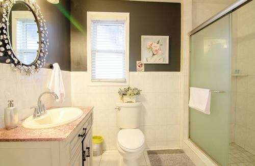 North Bergen Apartment | Charming 3-bedroom apartment