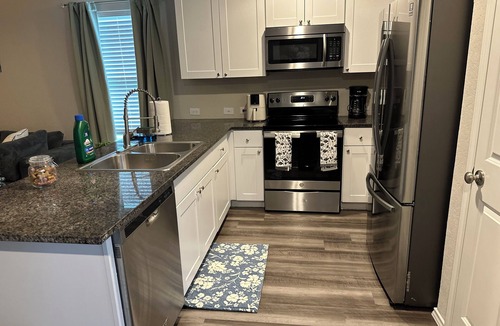 San Antonio House | Charming 3-bedroom house in delightful San Antonio with AC