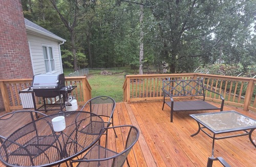 Wake Forest House | Charming 3-bedroom house, pet friendly on 1 acre, 2.9mi to downtown Wake forest