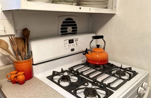 West Shokan House | Charming 3 bedroom Catskill Garden Cottage