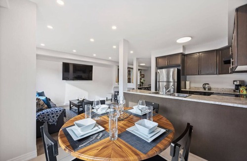 Oshawa House | Charming 3-Br Home in Oshawa N.