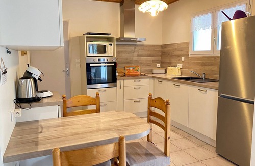 Bretignolles-sur-Mer House | Charming 3-Bed House, 400m from Beach, WiFi, Enclosed Garden, Parking