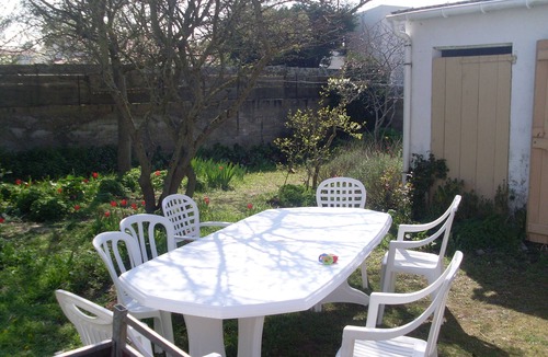 Notre-Dame-de-Monts Villa | Charming 3-star villa 8/10 pers. enclosed garden 4 bedrooms 800m beach