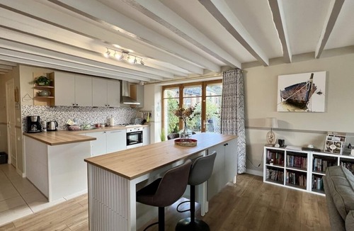 Lehon House | Charming 3★ Riverside Gîte in Léhon, Dinan | Pet-Friendly & Family-Friendly