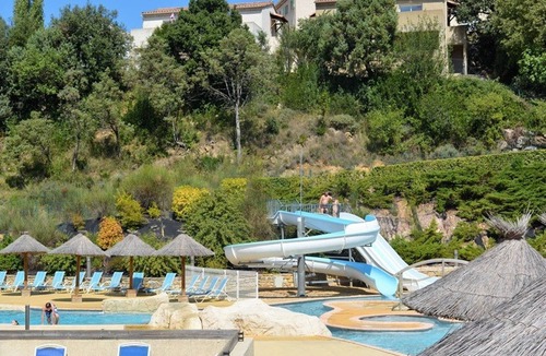 Salavas House | Charming 3-Room Duplex, Pool Access, Pet-Friendly, WiFi, Parking - Sleeps 6