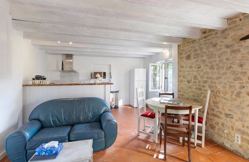 Sarlat-la-Caneda House | Charming 3-Star House with Heated Saltwater Pool and Private Garden