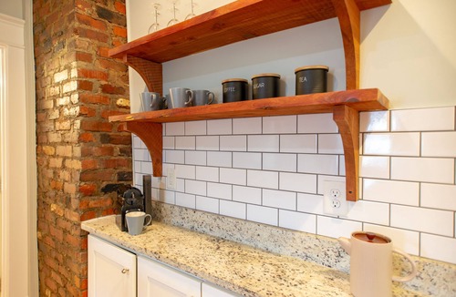 Durham House | Charming 3bd/2ba, Bungalow near Duke and Downtown.