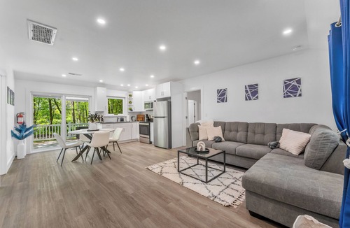 Tafton House | Charming 3BD Cabin by Lake Wallenpaupack