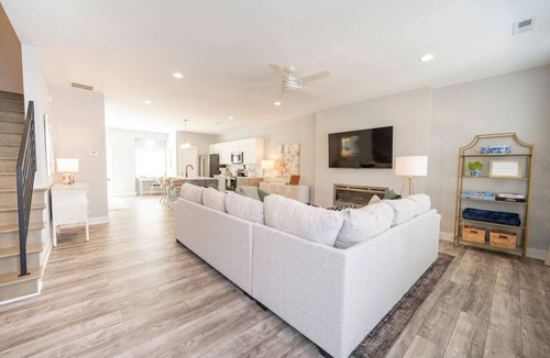 Lynchburg Villa | Charming 3BD Home | 9 MIN to LU
