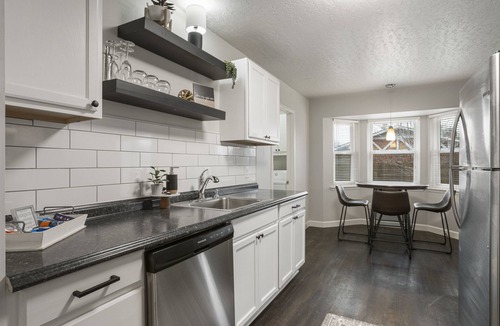 Tulsa House | Charming 3bed/2 bath near Gathering Place, Riverparks and Downtown