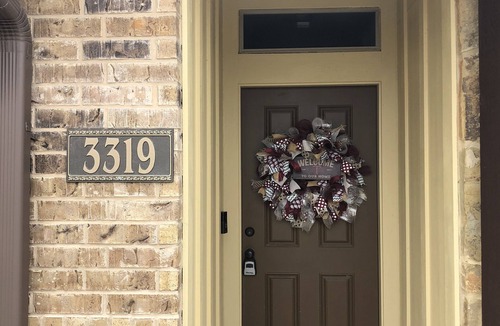Edelweiss House | Charming 3Bed/3Bath Aggieland townhome located 4 miles from Texas A&M University