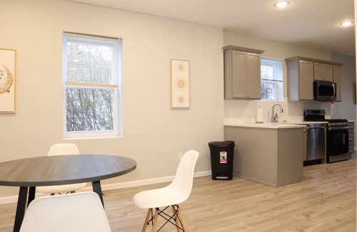 Cedar Grove Apartment | Charming 3BR/2BA Apartment in Cedar Grove
