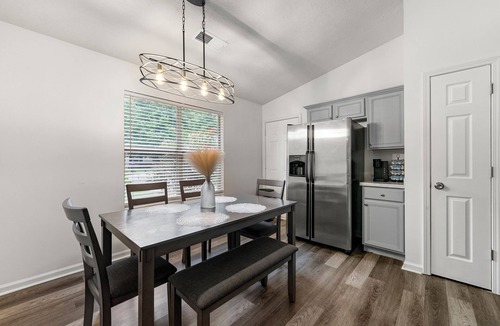 Decatur House | Charming 3BR 2BA Retreat: Cozy!