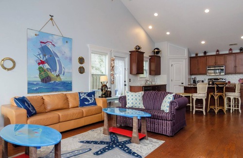 North Carolina Coast House | Charming 3BR Cottage in Carolina Beach