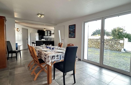 Barbatre House | Charming 3BR Home Near Beach with Private Garden, Parking, and BBQ