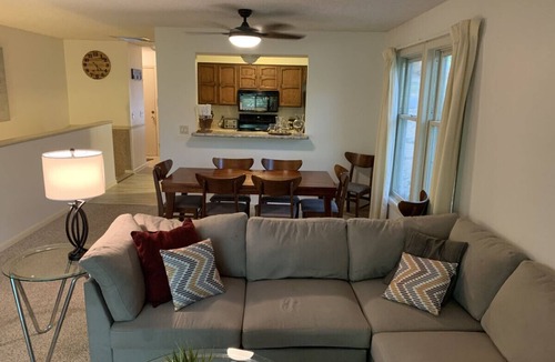 Hot Springs Village Villa | Charming 3BR Hot Springs Retreat - Serene Views & Modern Comforts