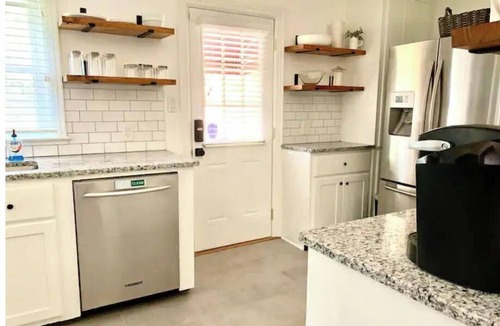 Hillcrest House | Charming 3BR Mid-Century Home in Historic Hillcrest