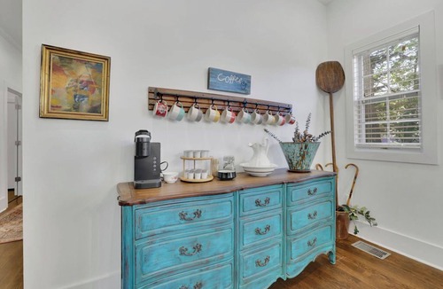 West End House | Charming 3BR Retreat - Spacious Deck, Backyard