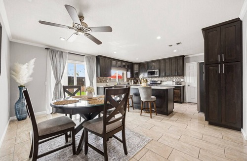 Hemet House | Charming 3BR w/Hills Views, Pool & Billiards