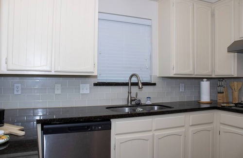 Meadows Place House | Charming 3BR with Private Office - 30 Day Stays