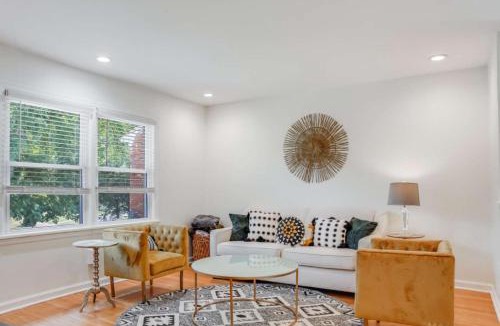 Brownsboro Zorn House | Charming 4-Bed Home with Modern Touches & Porch