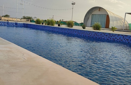 Ras Al Khaimah House | Charming 4-bedroom barn with AC and WiFi in peaceful Ras Al Khaimah