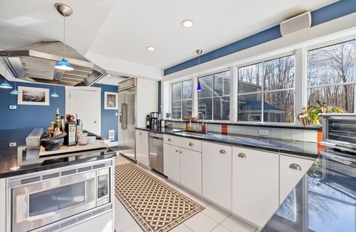 West Kennebunk House | Charming 4 bedroom fully equipped house.