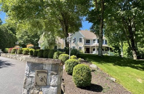 Carmel House | Charming 4-bedroom home perfect for Family Reunion