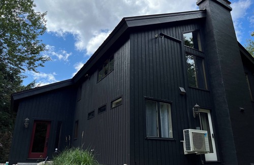 Winhall House | Charming 4-bedroom, 3 bath ski house 8 minutes from Stratton Mountain.