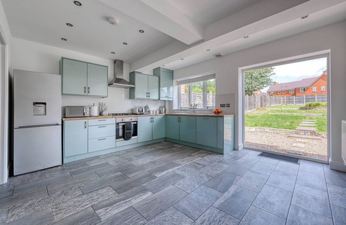 Seisdon House | Charming 4 Bedroom Birmingham Home