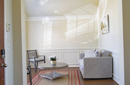 Clodine House | Charming 4-bedroom bungalow with WiFi, AC in lovely Richmond