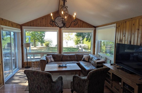 Ramara Cottage | Charming 4-bedroom cottage