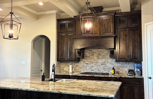 Dennis Other | Charming 4-bedroom farmhouse in lovely Aledo with Pool, Hot Tub & Fire Pit