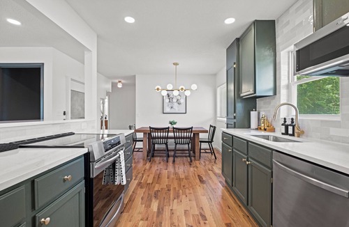 Grandview House | Charming 4-bedroom house in Grandview