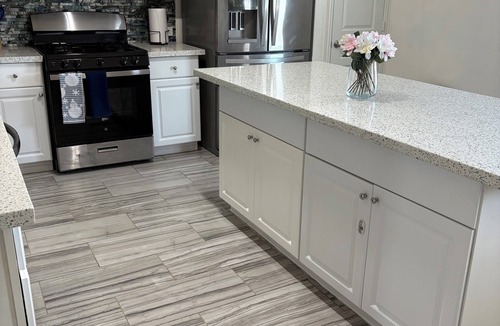 Cypress House | Charming 4-bedroom house with AC and WiFi in tranquil Cypress