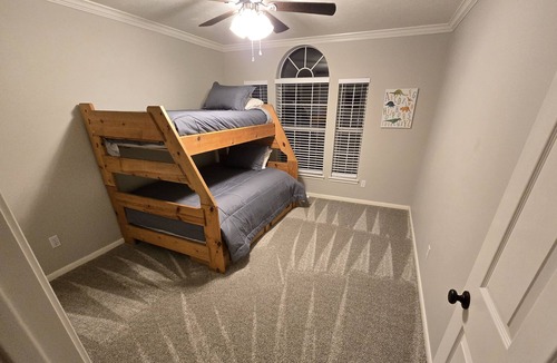 Wimbledon Falls House | Charming 4-bedroom house with pool and game room!