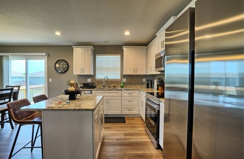 Belton House | Charming 4-bedroom house in Belton with all amenities!
