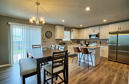 Belton House | Charming 4-bedroom house in Belton with all amenities!