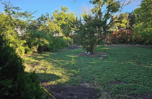 Cedar Crest House | Charming 4-bedroom house with AC and WiFi in wonderful Dallas