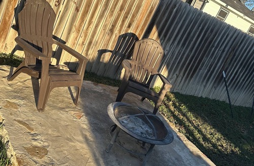 Castroville House | Charming 4-bedroom house with AC, WiFi in enchanting Castroville