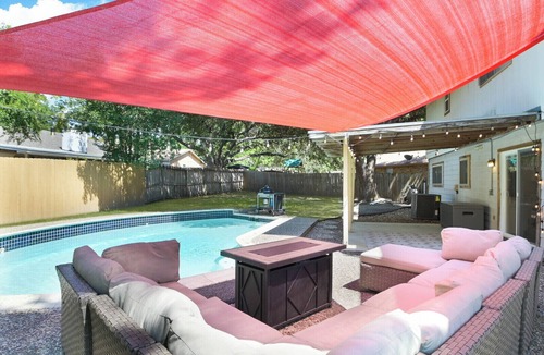 North San Antonio - SAT House | Charming 4-bedroom house with WiFi and AC in amazing San Antonio