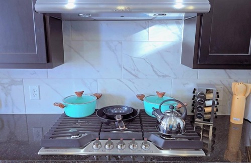 San Antonio House | Charming 4-bedroom house with AC, WiFi in superb San Antonio