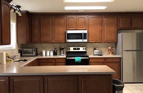 Spring House | Charming 4-BR Home for Rent