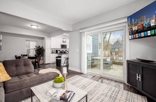West Columbus House | Charming 4 BR Home in Franklinton