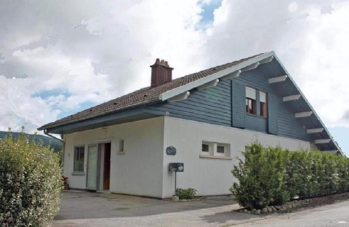 Gerardmer Ski Chalet | Charming 4* chalet with panoramic view, south-facing, sleeps 6.