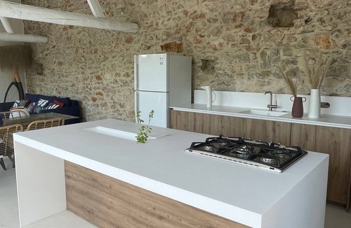 Vendargues Other | Charming 4 * mas, contemporary, 20 mins from the beach for 12 people