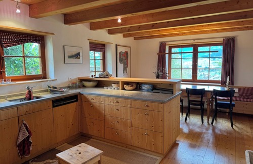 Tavanasa Ski Chalet | Charming 4BR chalet in Breil/Brigels with mountain view, WiFi & parking