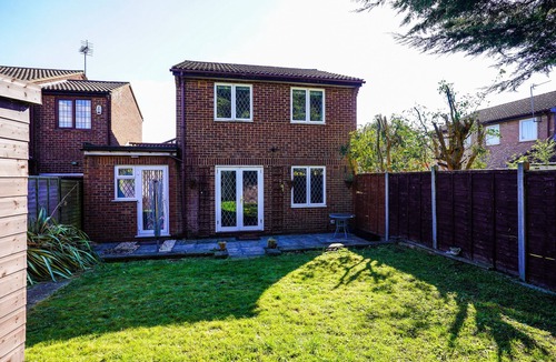 Tea Green House | Charming 4BR for Large Groups