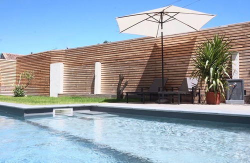 Montbazin House | CHARMING 5 BEDROOM HOUSE, HEATED POOL & SPA